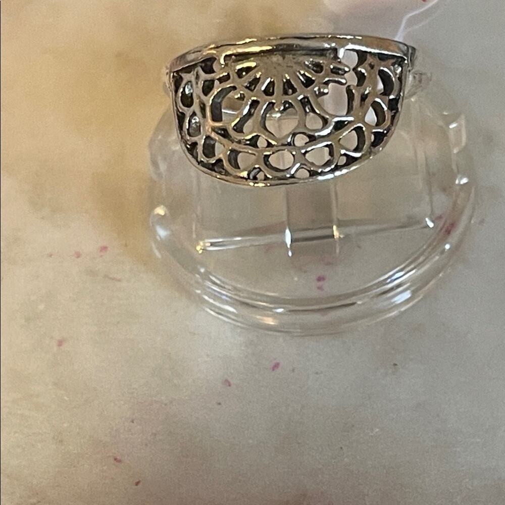 Elegant Silver Filigree Ring 6.5